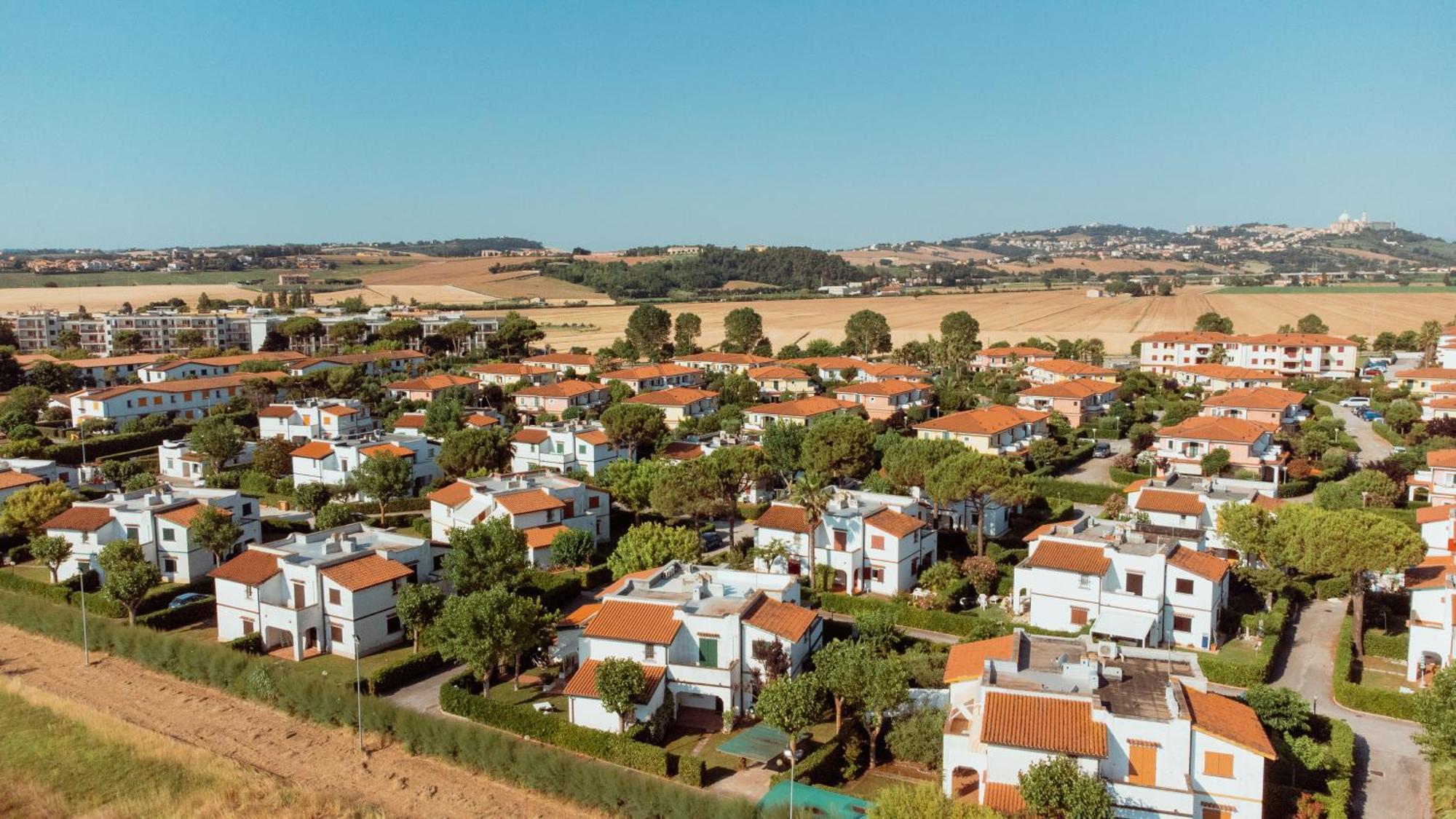 Villaggio Riva Musone Porto Recanati Esterno foto